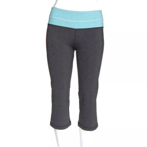 LULULEMON Wunder Under capris crops